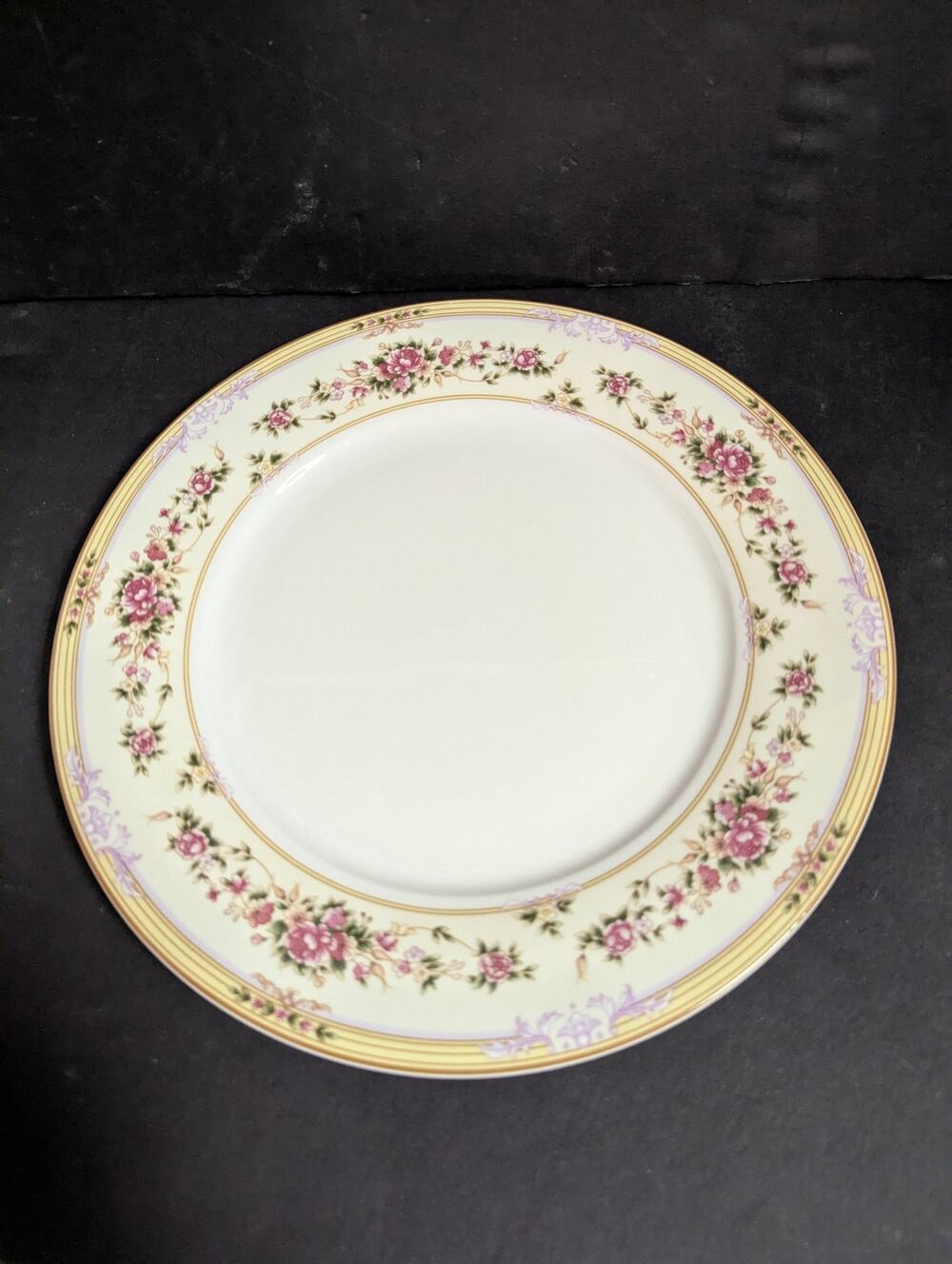 Vintage Lynns Fine China Dinner Plates Set of 3 Floral Gold Trim French Country